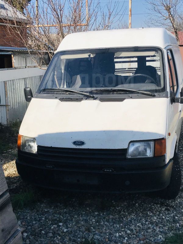    Ford Tourneo Connect 1997 , 80000 , 