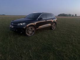 SUV   Volkswagen Touareg 2012 , 2150000 , 