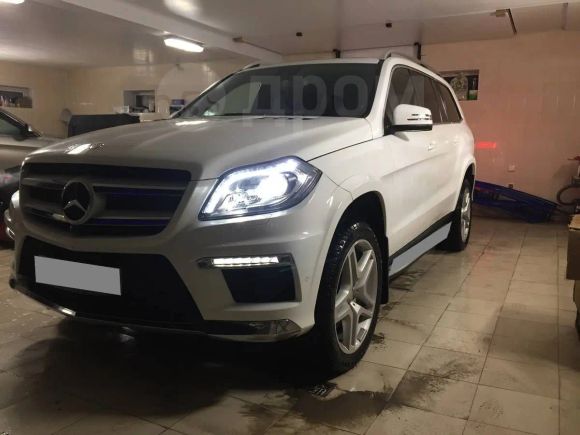 SUV   Mercedes-Benz GL-Class 2015 , 4000000 , 