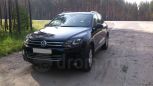 SUV   Volkswagen Touareg 2013 , 1580000 , 