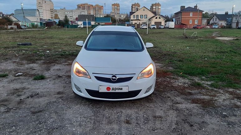  Opel Astra 2012 , 700000 , 