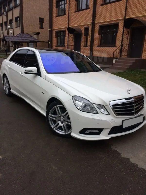  Mercedes-Benz E-Class 2011 , 1120000 , 