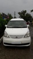    Nissan Serena 2002 , 299000 , 