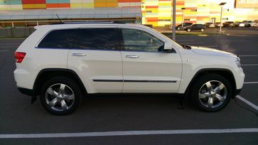 SUV   Jeep Grand Cherokee 2011 , 1490000 , 