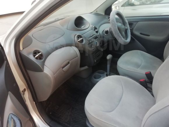  Toyota Vitz 2001 , 288000 , 