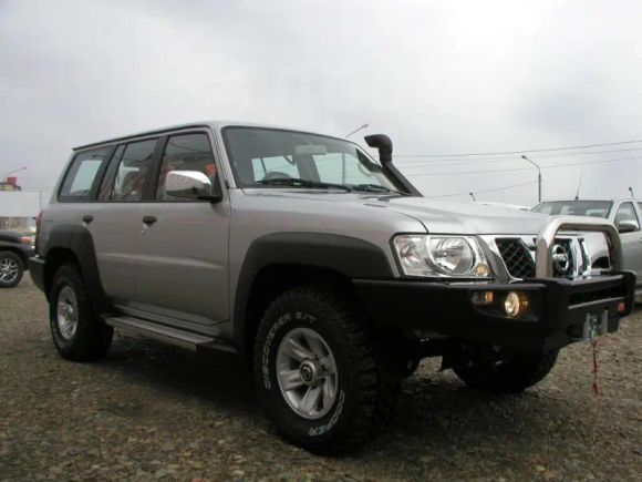 SUV   Nissan Patrol 2013 , 2235000 , 