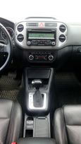 SUV   Volkswagen Tiguan 2010 , 815000 , 