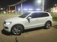 SUV   Volkswagen Touareg 2012 , 1640000 , 