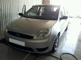  Ford Fiesta 2003 , 166000 , 