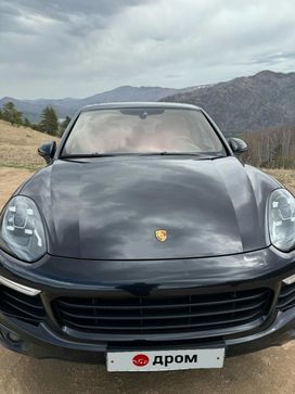 SUV   Porsche Cayenne 2016 , 6000000 , -