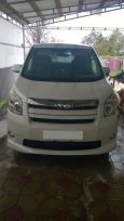    Toyota Noah 2010 , 1050000 , 