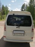    Nissan Serena 2001 , 400000 , 