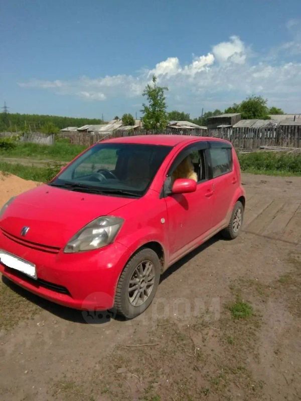  Toyota Passo 2004 , 200000 , 