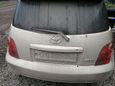  Toyota ist 2002 , 340000 , 