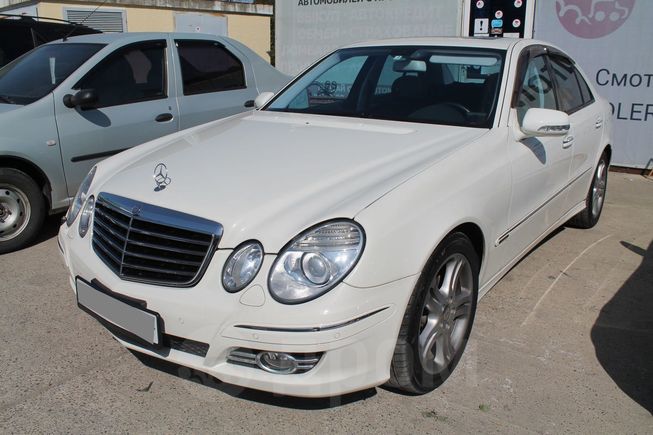  Mercedes-Benz E-Class 2008 , 649000 , 