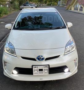  Toyota Prius 2015 , 1600000 , 
