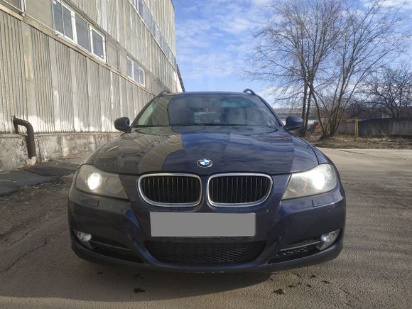  BMW 3-Series 2009 , 600000 , 