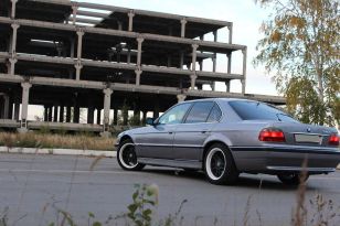  BMW 7-Series 1998 , 430000 , 
