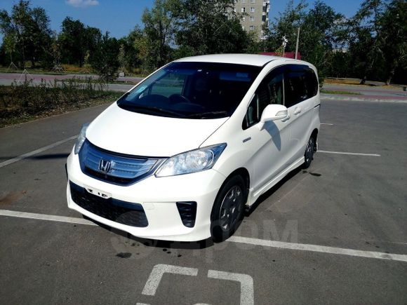    Honda Freed 2011 , 1050000 , 