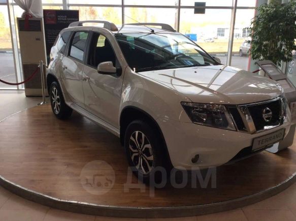 SUV   Nissan Terrano 2016 , 1082000 , 