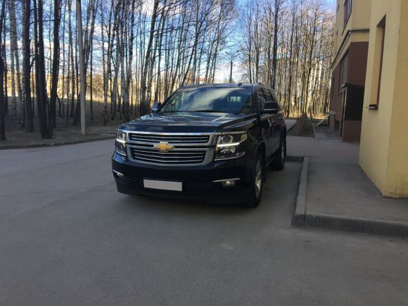 SUV   Chevrolet Tahoe 2015 , 2260000 , 