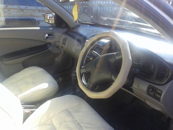  Nissan Bluebird Sylphy 2002 , 225000 , 