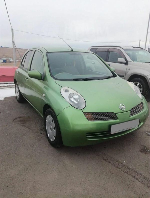  3  Nissan March 2005 , 245000 , 