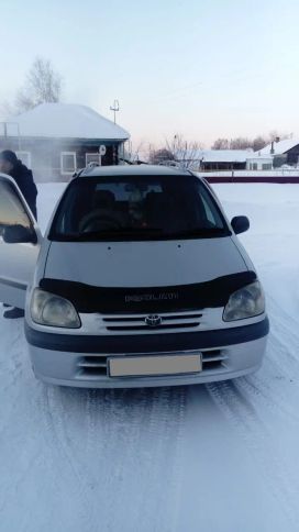  Toyota Raum 1999 , 237000 , 