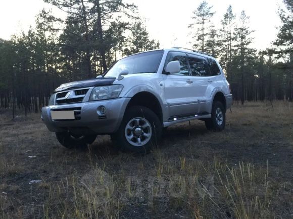 SUV   Mitsubishi Pajero 2002 , 570000 , -