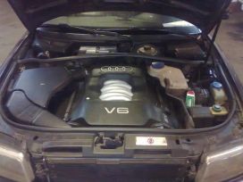  Audi A4 1997 , 180000 , 