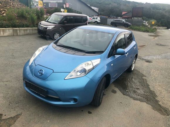  Nissan Leaf 2015 , 675000 , 