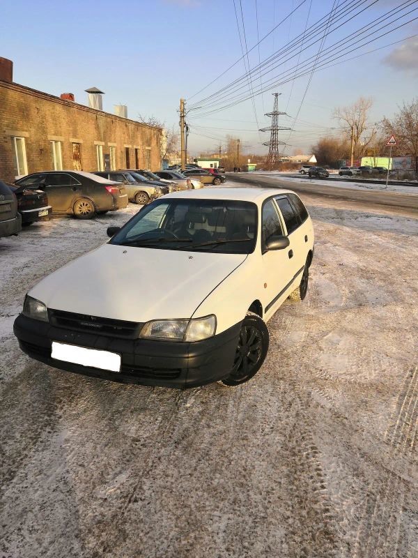  Toyota Caldina 2000 , 225000 , 