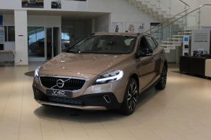  Volvo V40 2017 , 1790000 , 