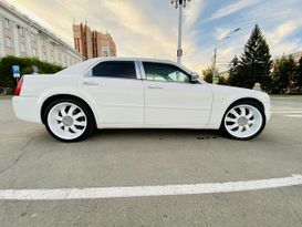  Chrysler 300C 2007 , 827000 , 