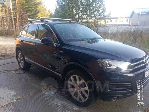 SUV   Volkswagen Touareg 2014 , 1990000 , 