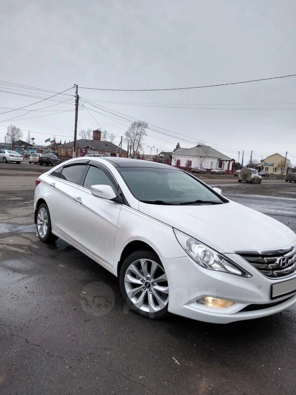  Hyundai Sonata 2011 , 700000 , 