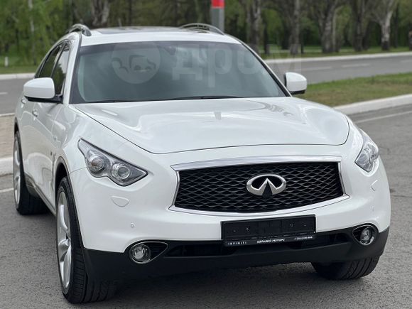 SUV   Infiniti QX70 2014 , 2500000 , 