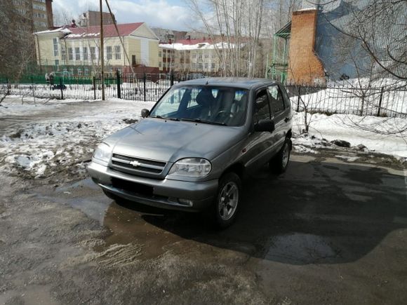 SUV   Chevrolet Niva 2007 , 180000 , 