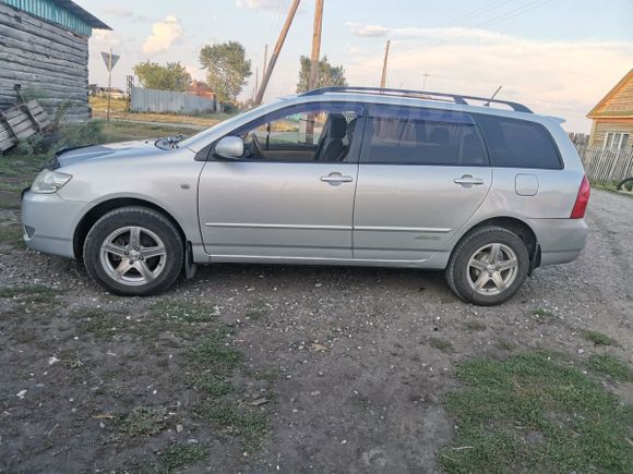  Toyota Corolla Fielder 2004 , 410000 , 