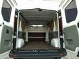    Renault Trafic 2015 , 800000 , 