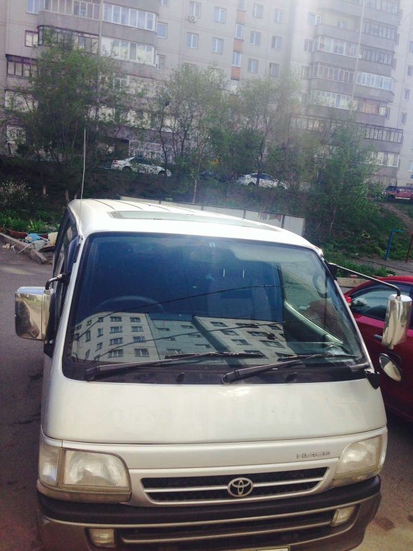    Toyota Hiace 2002 , 300000 , 