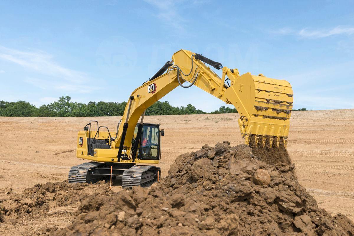 Купить Caterpillar 330 GC Универсальный экскаватор 2023 года в  Новосибирске: цена 26 531 000 руб. - Экскаваторы