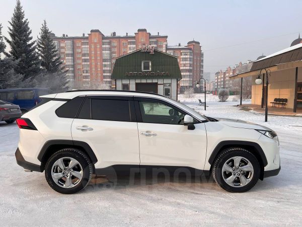 Toyota rav4 iii. Toyota rav4 2012. Toyota rav4 3 поколение 2007. Toyota rav4 2 поколение.
