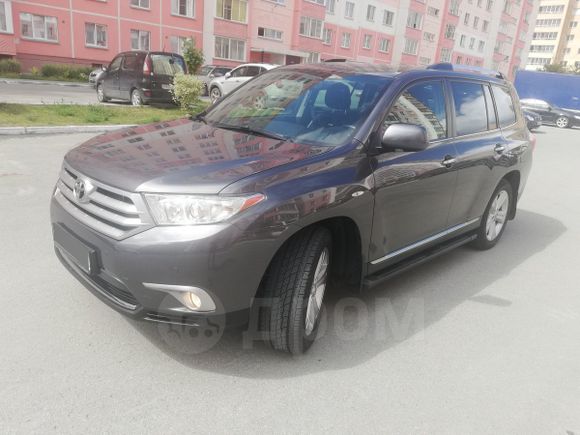 SUV   Toyota Highlander 2011 , 1350000 , 