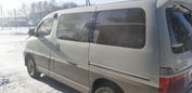    Toyota Grand Hiace 2001 , 700000 , 