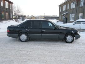 Mercedes-Benz E-Class 1988 , 140000 , 