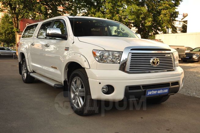  Toyota Tundra 2011 , 1880000 , 