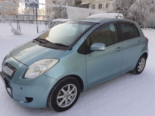 Тойота Витц 2008