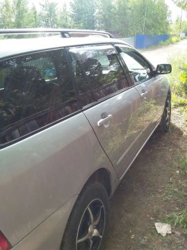  Toyota Corolla Fielder 2003 , 260000 , 