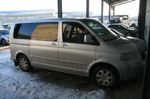 SUV   Volkswagen Multivan 2007 , 1230000 , 